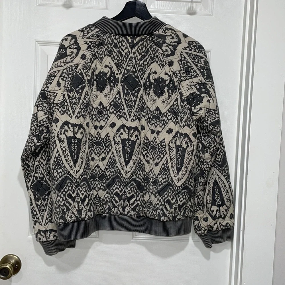 Free People Black and Cream Bomber Jacket - Picture 8 of 14